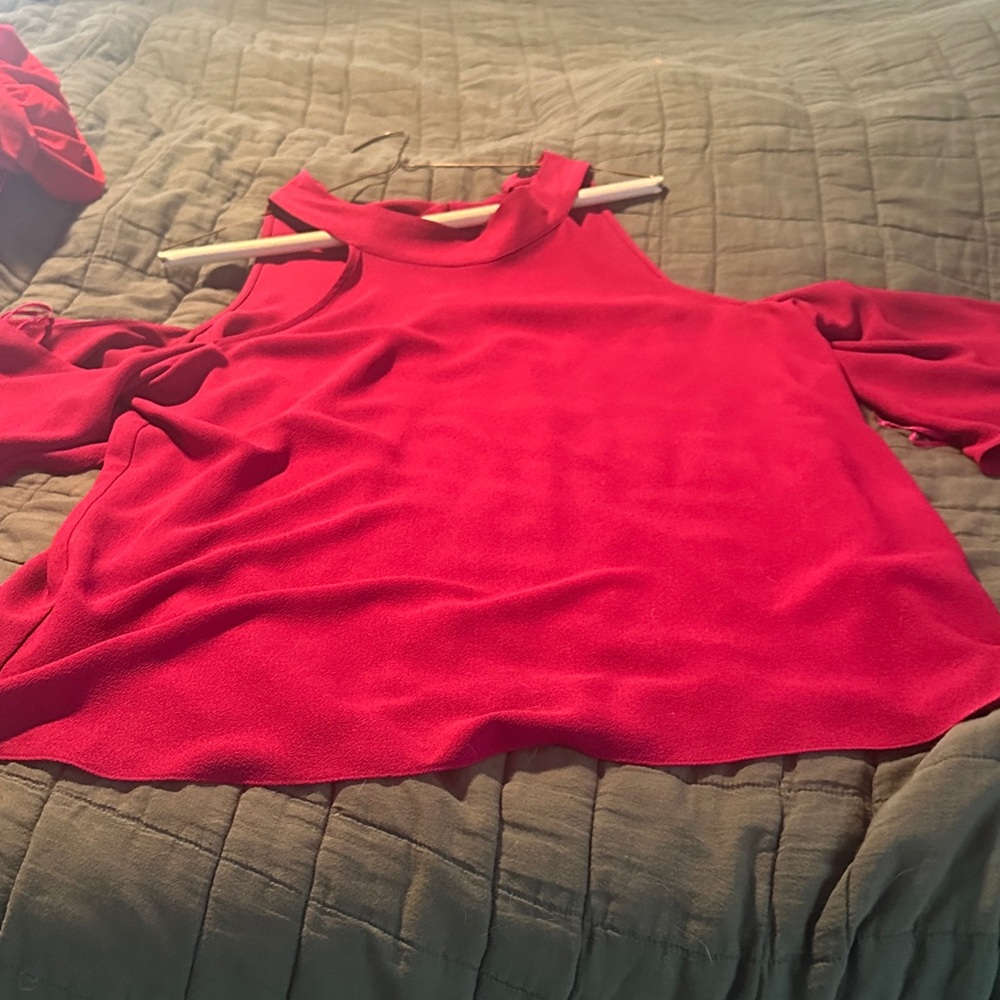 1. State MAROON Cold Shoulder Blouse size L long flowing sleeves